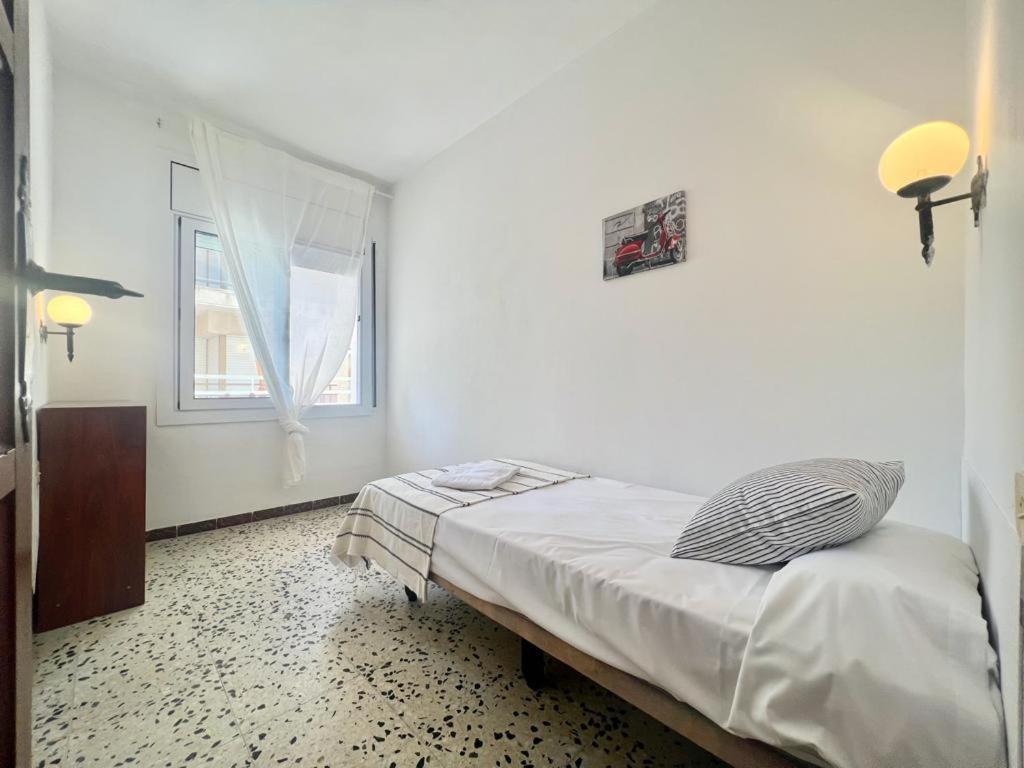 Apartamentos Ancora Romana 카라펠 외부 사진