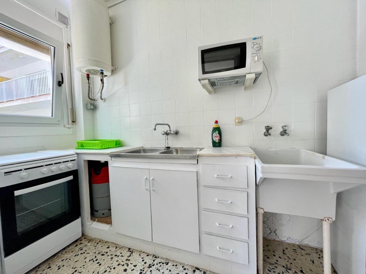 Apartamentos Ancora Romana 카라펠 외부 사진